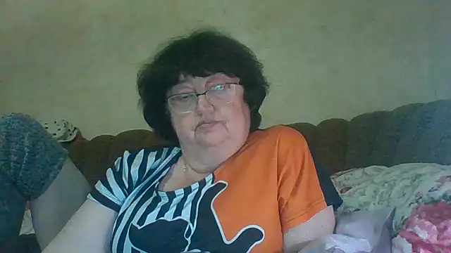 MilaSky5303's cam snapshot