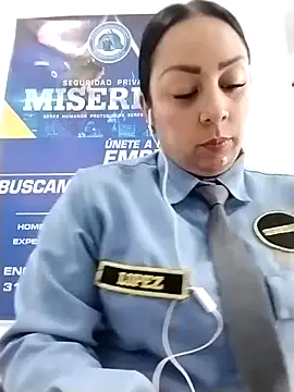 CRISTAL__11's cam snapshot