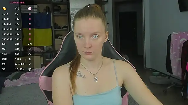 Mary_Blu's cam snapshot