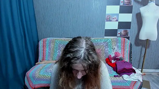 pa1e_pr1ncess's cam snapshot