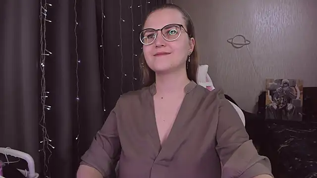 MissBrightShine's cam snapshot