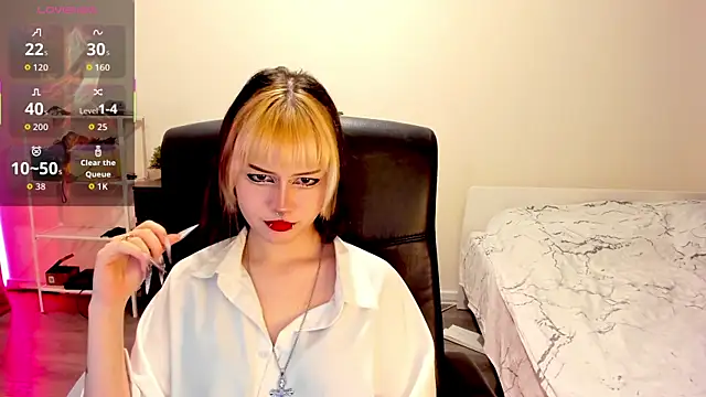 LiyaLuna's cam snapshot