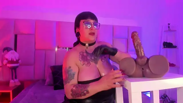 Violett_Sinclair's cam snapshot