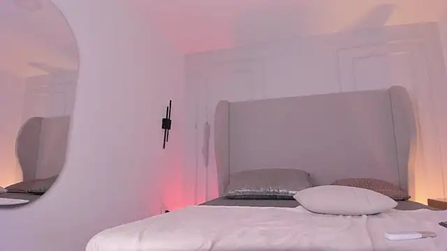 chloe_d's cam snapshot