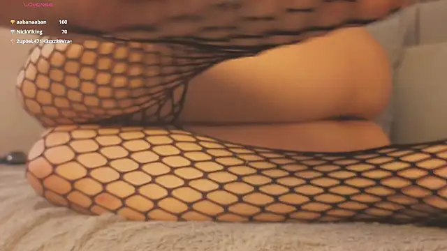 SOPHICARTERS's cam snapshot