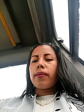 _andrea30's cam snapshot