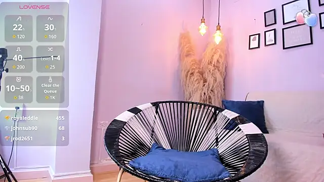 alana_rossetti's cam snapshot