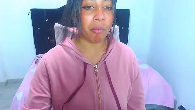 Gabi_Jhons_23's cam snapshot