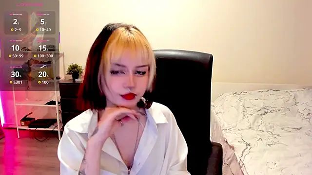 LiyaLuna's cam snapshot