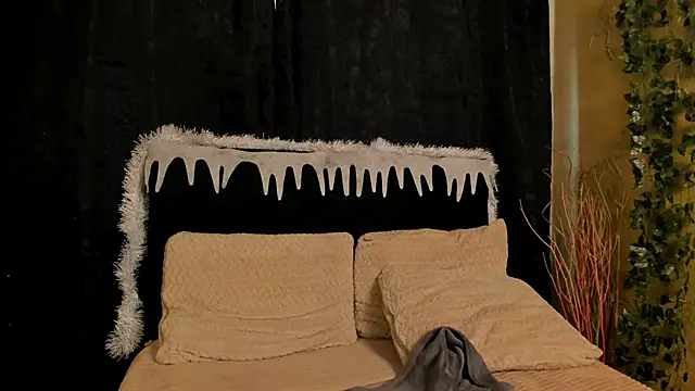 Tiffany_Nm's cam snapshot