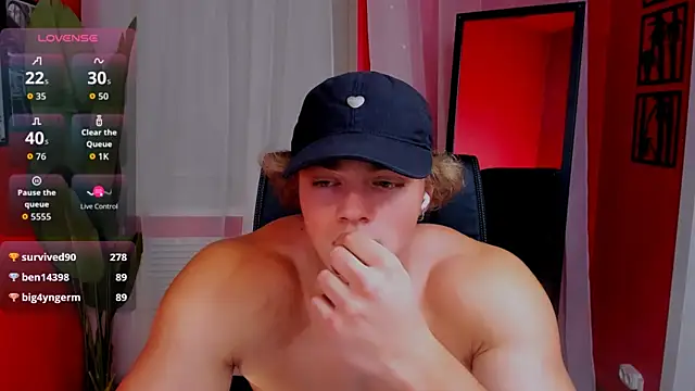 ChaseMuscular's cam snapshot