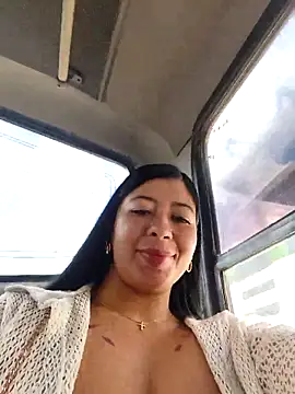 Pp-ari4na03's cam snapshot