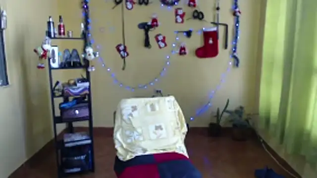 Violet_And_Smith's cam snapshot