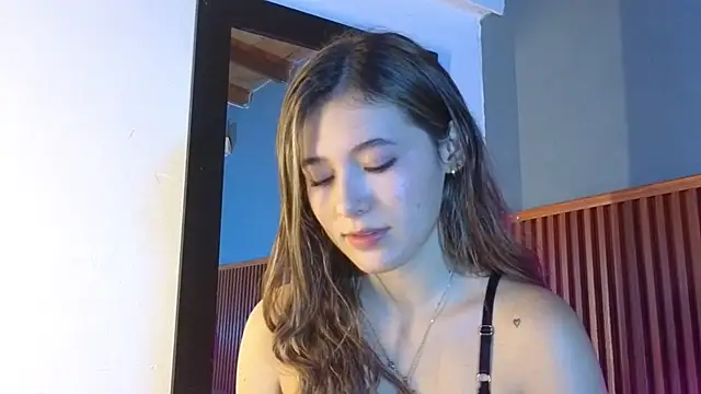 VictoriaSpark's cam snapshot