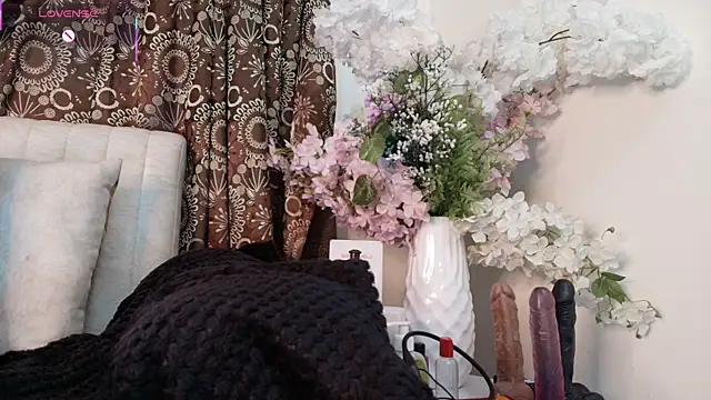 Kiaraa88's cam snapshot