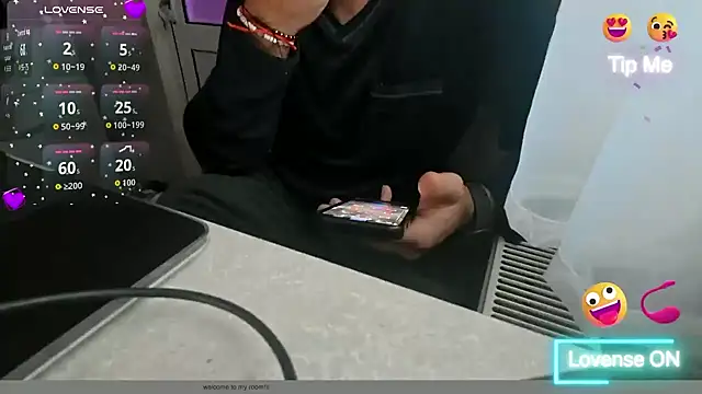 TARKAN1's cam snapshot