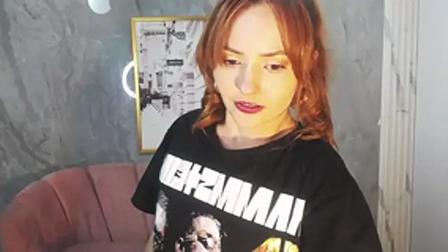 mady0619_ch's cam snapshot