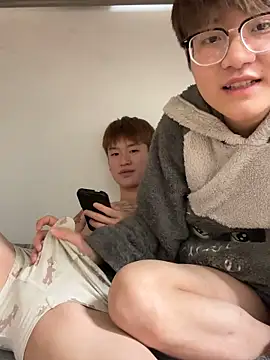 KK-cuteboy's cam snapshot