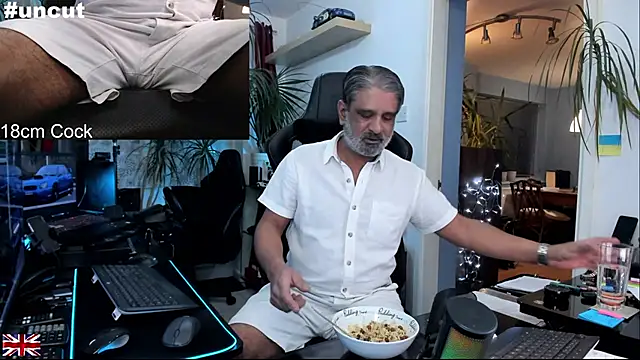 OnlineBossUK live sex cam