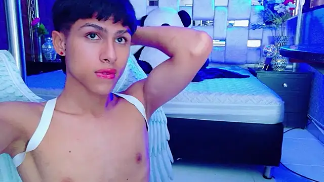 StormLuxX's cam snapshot