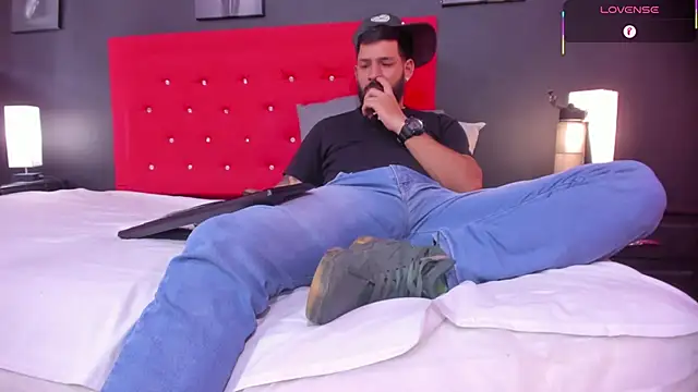 Thiagogomez's cam snapshot