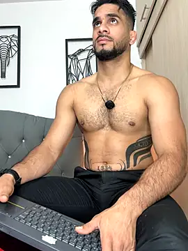 Maximiliano_ford live sex cam