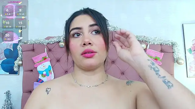 ThyaraJhons's cam snapshot