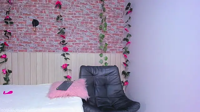 VivianSantana1's cam snapshot