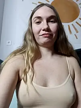 KisaVixen's cam snapshot