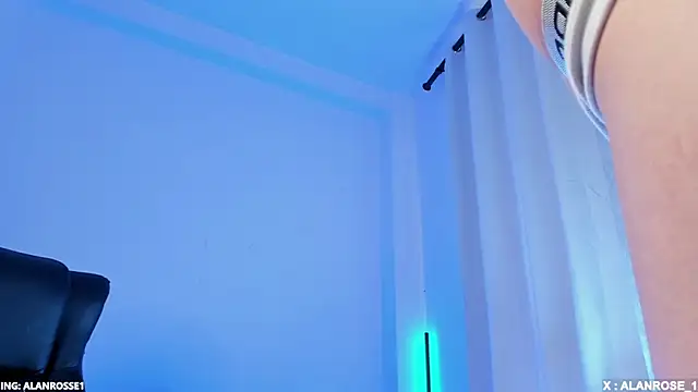 AlanRose01's cam snapshot