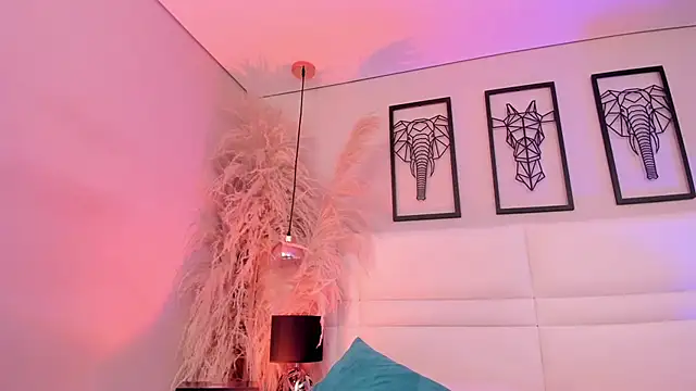 Rebeca_jones's cam snapshot