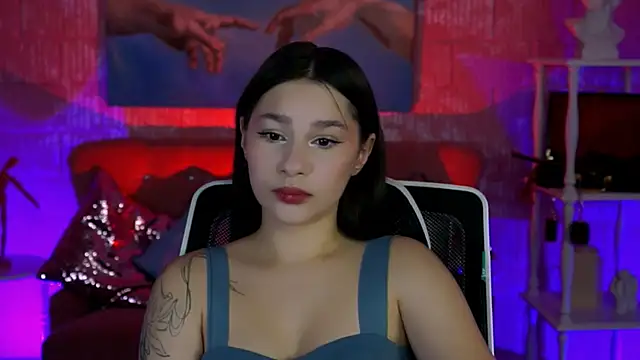 KimClarks_'s cam snapshot