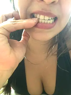 Gabrielleof live sex cam