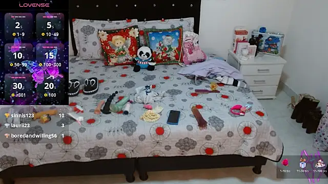 soniafuckboobs's cam snapshot