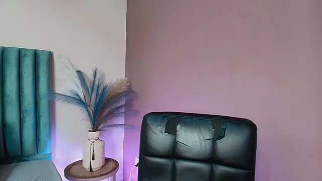 IvyJhons's cam snapshot