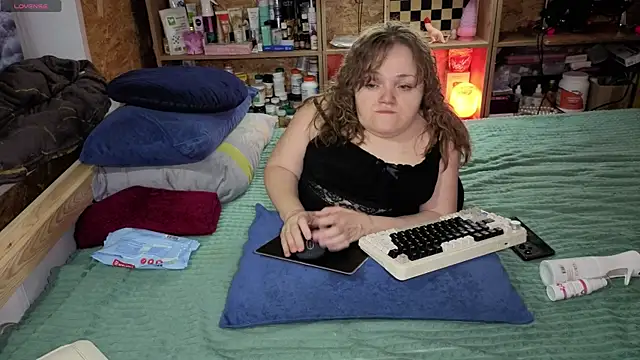 MiniNatalie live sex cam