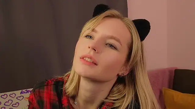 BaileyBernos's cam snapshot