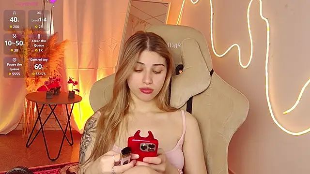 EllieCutes's cam snapshot