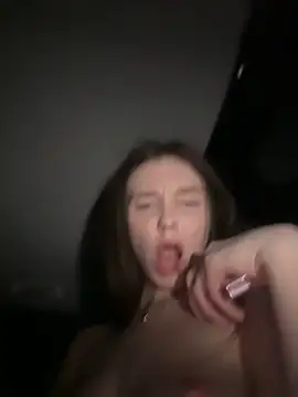 MilaBee live sex cam