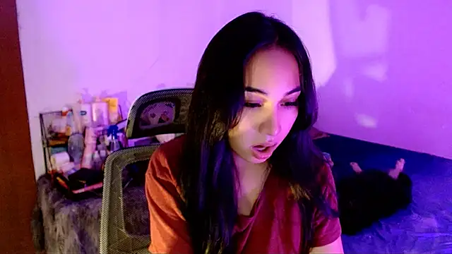 SweetLilly_18 live sex cam