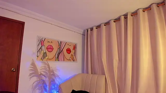 StarMilf's cam snapshot