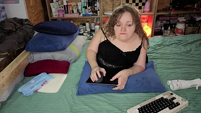 MiniNatalie live sex cam
