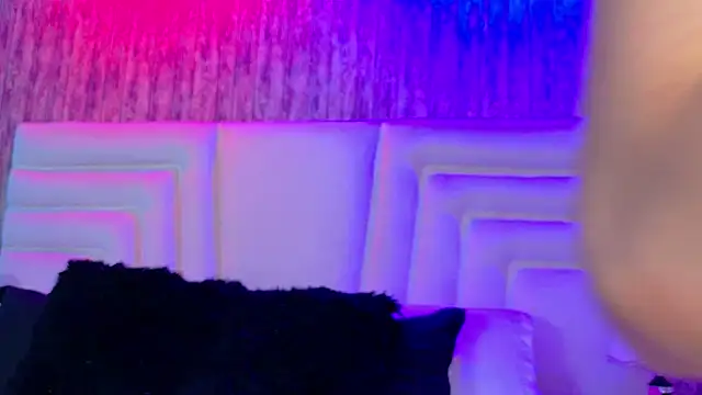 Mia_Monroee's cam snapshot