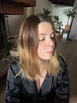 Nina_blain's cam snapshot