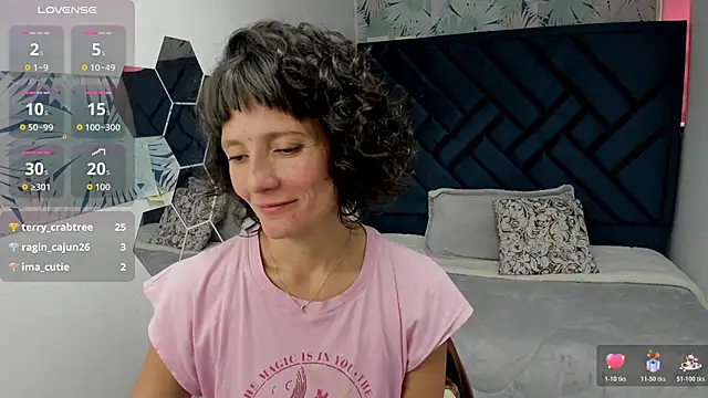 Valery_More__'s cam snapshot