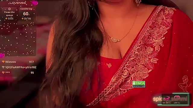 spicey_summi's cam snapshot