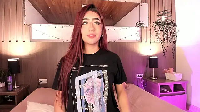 Violet_carson's cam snapshot