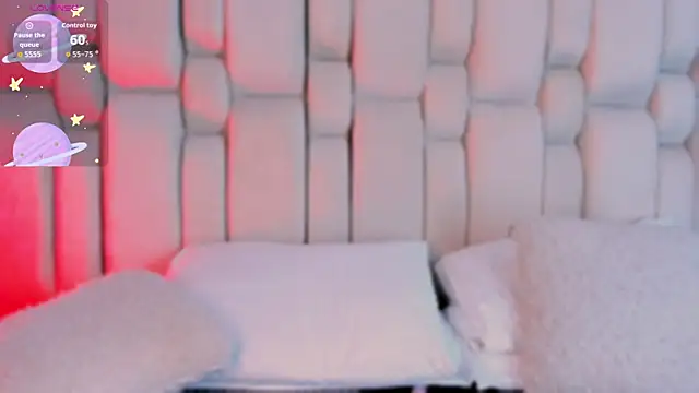 _GigiDoll_'s cam snapshot