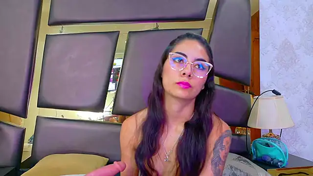 NicoleEsposito's cam snapshot