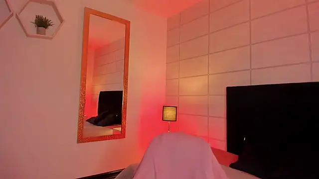 Christine_harper's cam snapshot